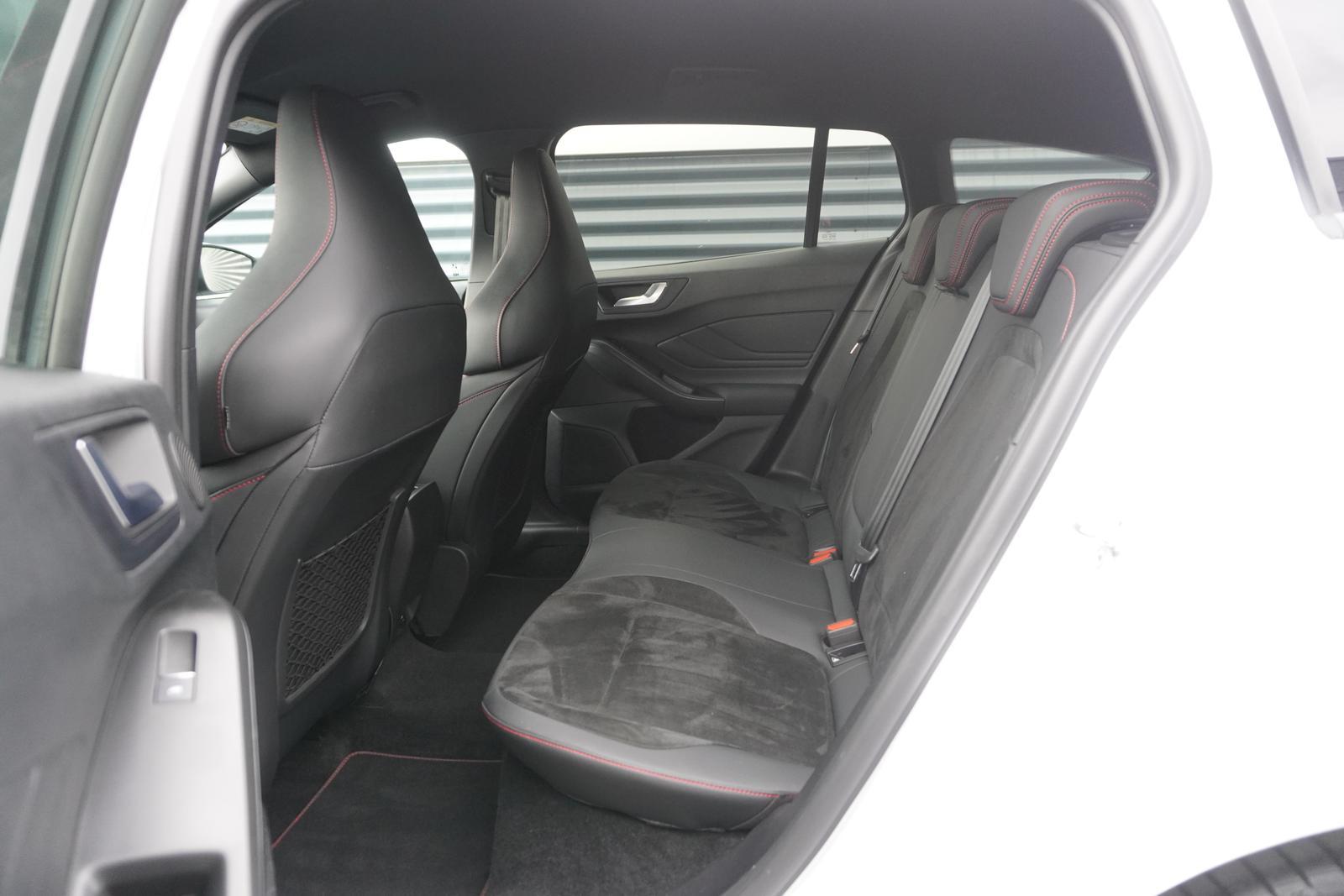 Ford Focus ST X VIRTUAL RECARO KAMERA HEAD-UP B&O, миниатюра 17
