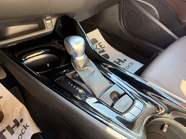 Toyota C-HR Hybrid Lounge