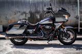 Harley-Davidson FLTRXSE CVO Road Glide 121 -Raven Fade-J&H - TOP - HARLEY-DAVIDSON TOURER GLIDE