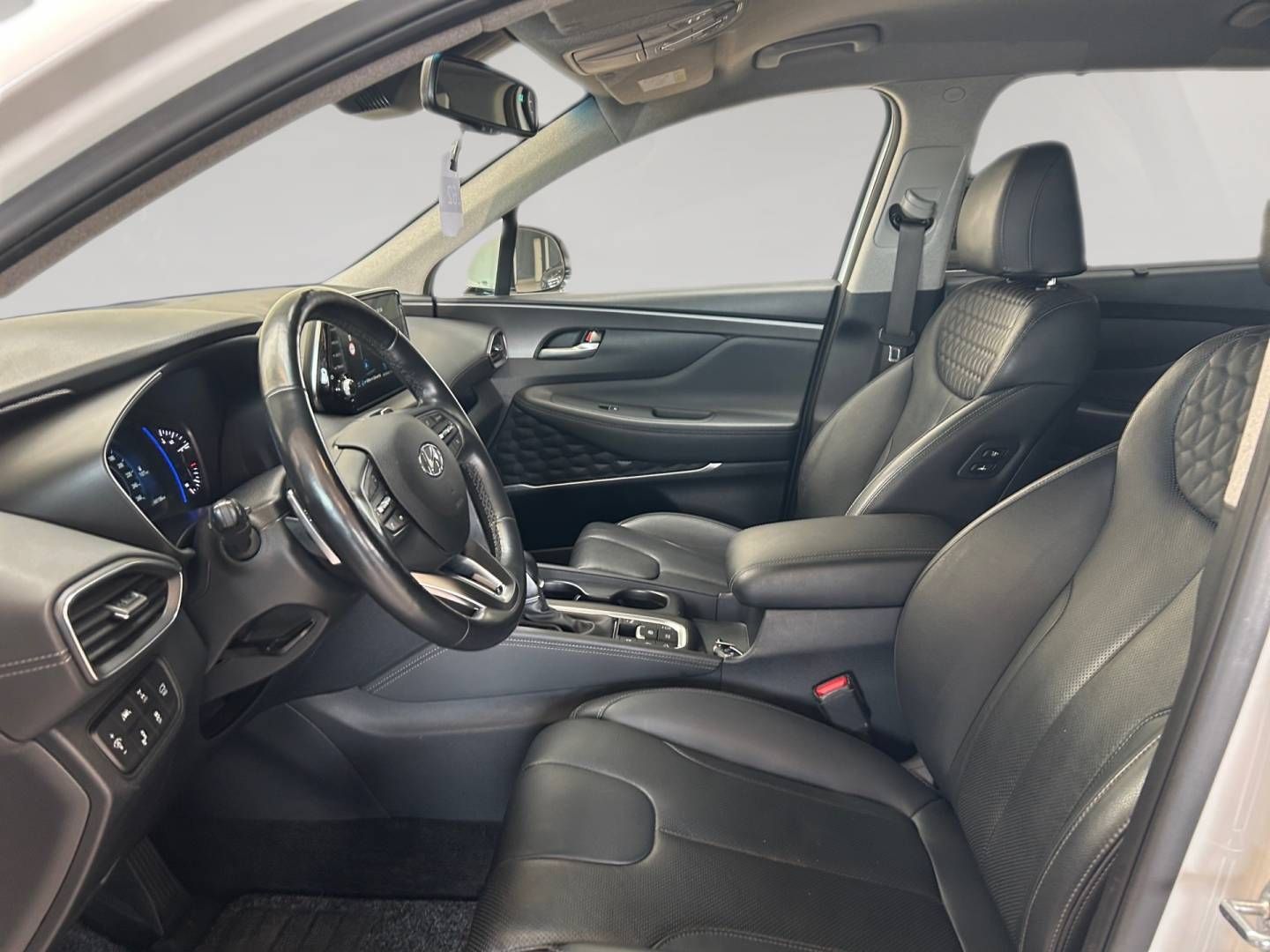 Fahrzeugabbildung Hyundai New Santa Fe Premium