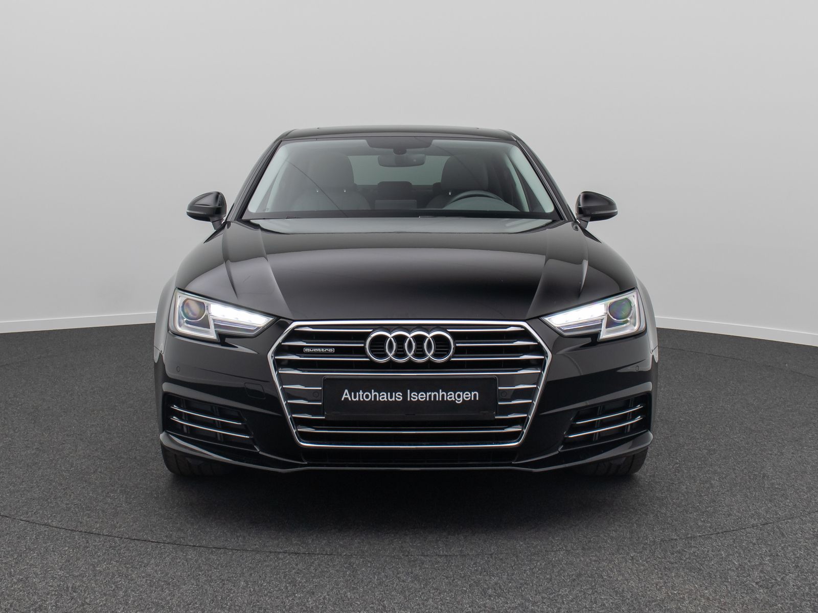 Fahrzeugabbildung Audi A4 quattro design Xenon PDC GSD Limit HiFi 18LM
