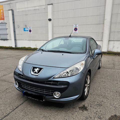 Peugeot 207 *TÜV NEU*KLIMA*ALUFELGEN*PARKTRONIK HINTEN*