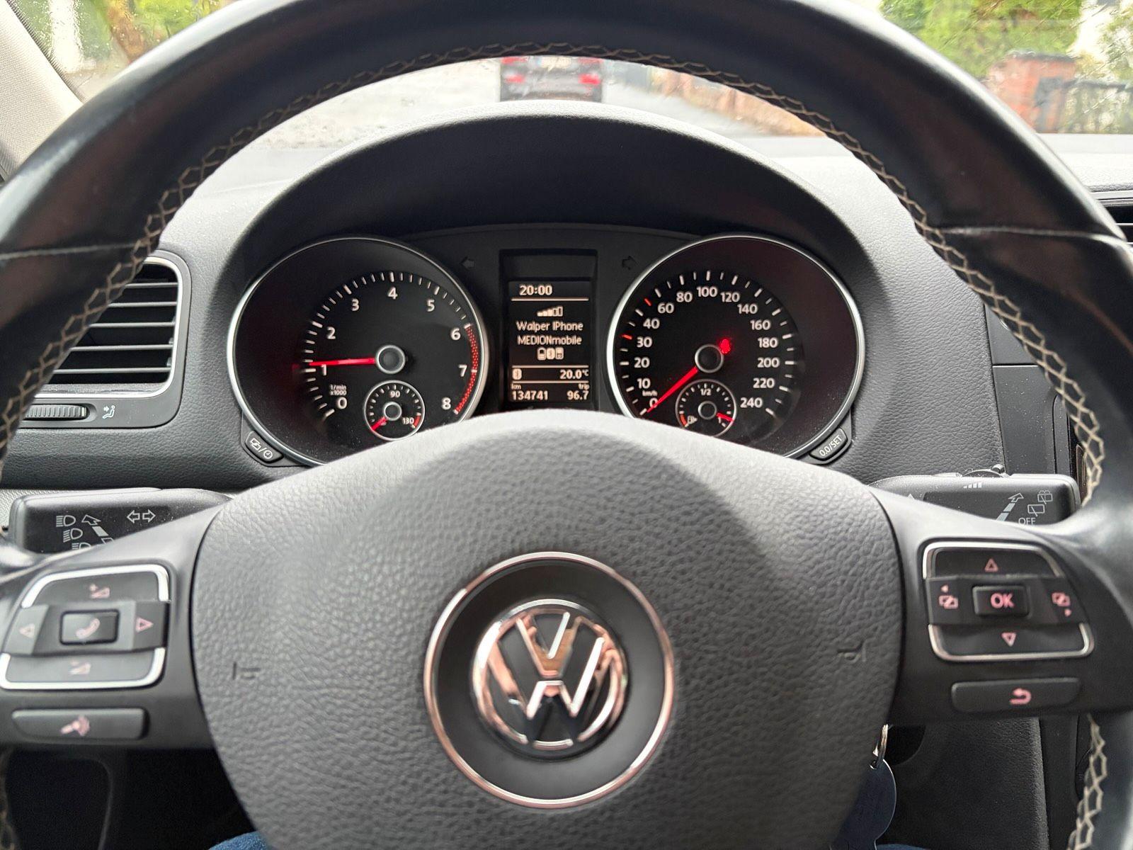 Volkswagen Golf 2012 — photo 6