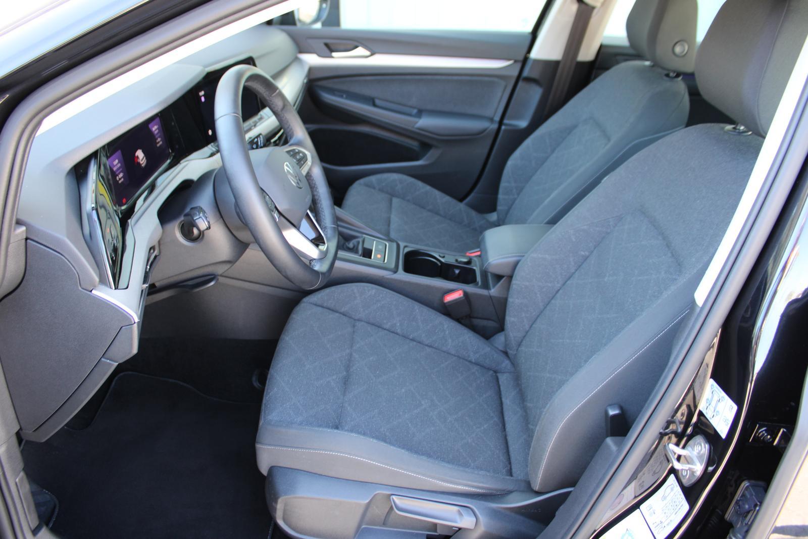 Volkswagen Golf Life 2.0 TDI aus 1.Hand*LED*KAMERA*NAVI-PRO
