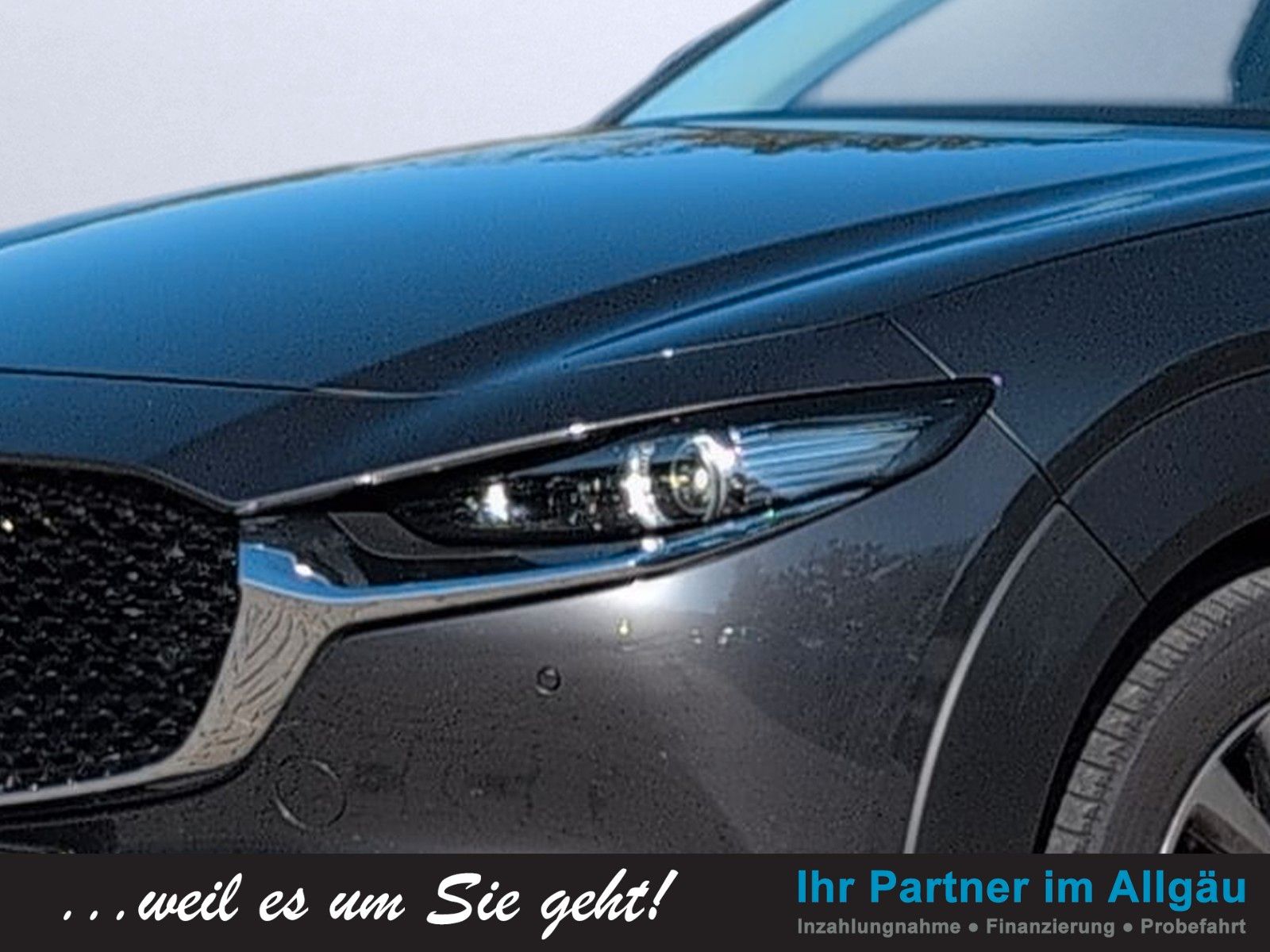 Fahrzeugabbildung Mazda CX-30 SKY-X 2.0 AWD AT 1HD SELECTION DES-P PRE-P