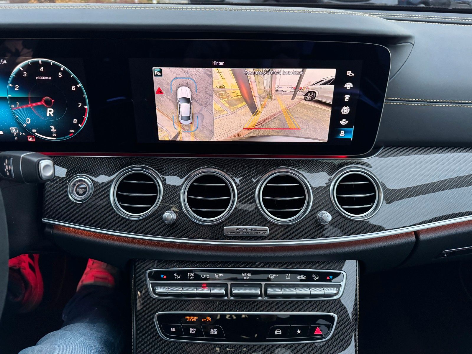 Fahrzeugabbildung Mercedes-Benz E 63 AMG S FinalEd+Pano+Burm+STH+Memory+HUD