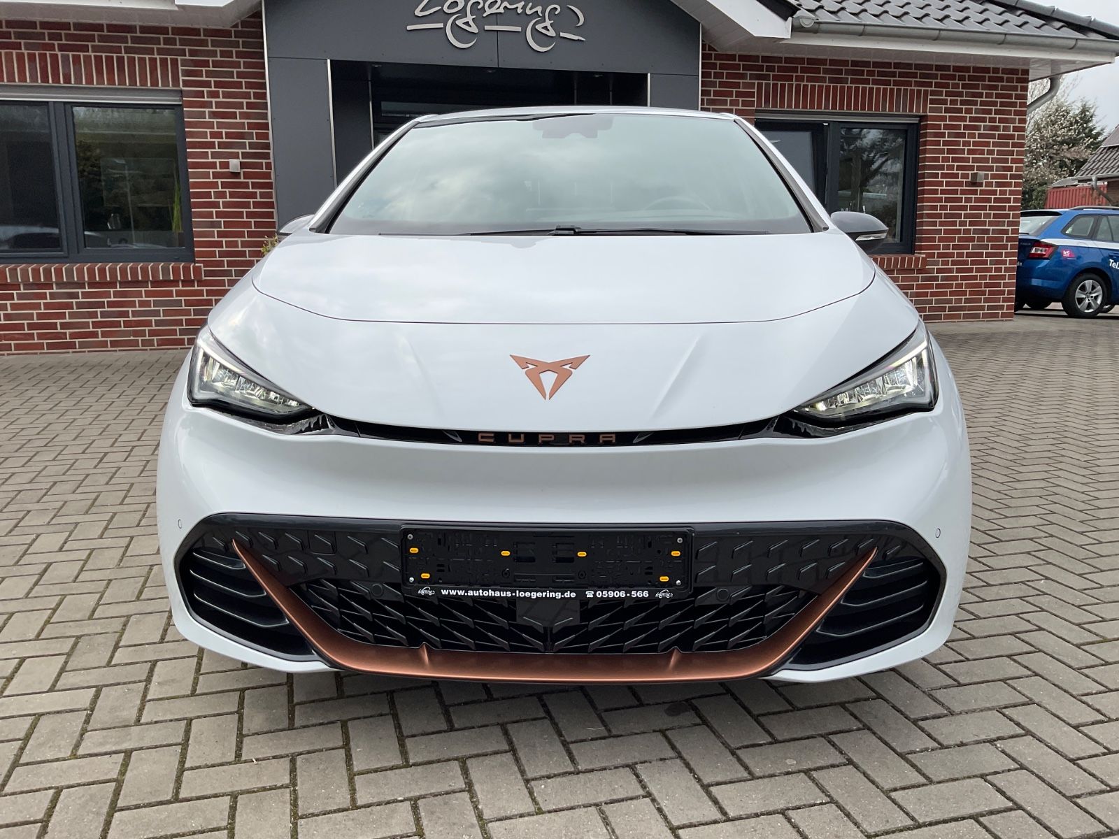 Fahrzeugabbildung CUPRA Born 58 kWh 150 kW,Kamera,Navi,Sitzheizung,AHK