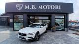 Volvo V90 Cross Country D4 AWD Geartronic - weiße Volvo V90 Cross Country