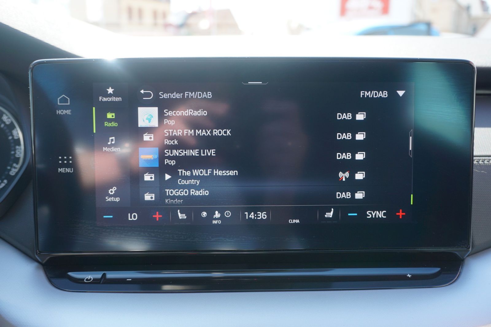 Skoda Octavia Combi Clever DSG LED Android Apple DAB foto 12