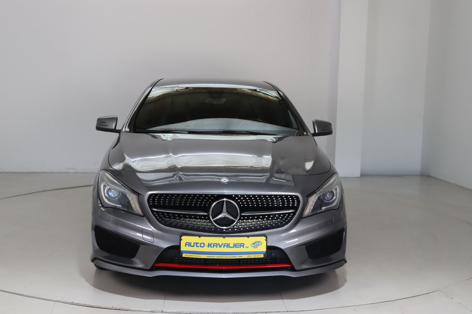 Fahrzeugabbildung Mercedes-Benz CLA 250 Shooting Brake Sport 4Matic