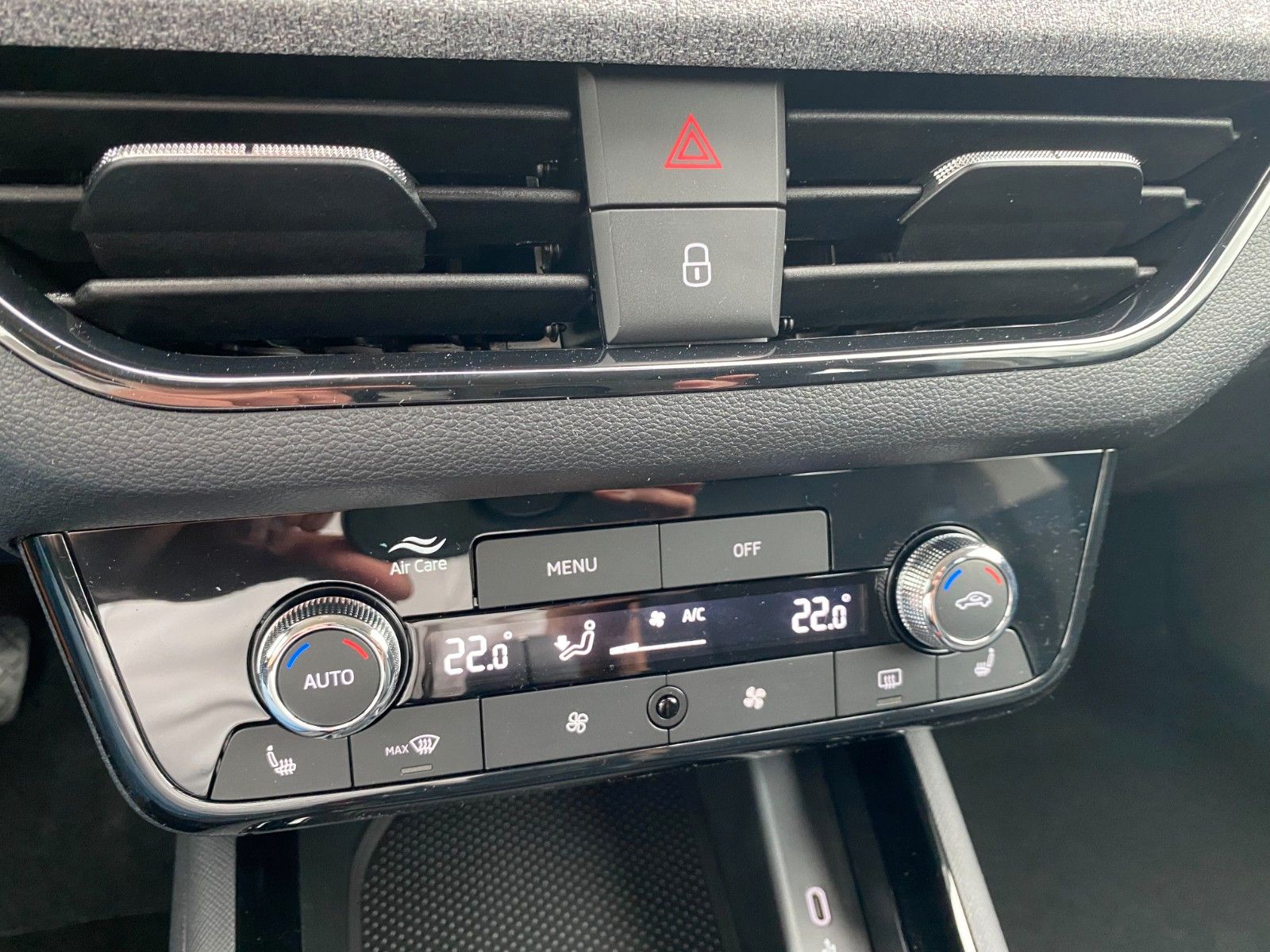 Fahrzeugabbildung SKODA Scala Selection 1,5 TSI *Sitzhz. *Smart-Link
