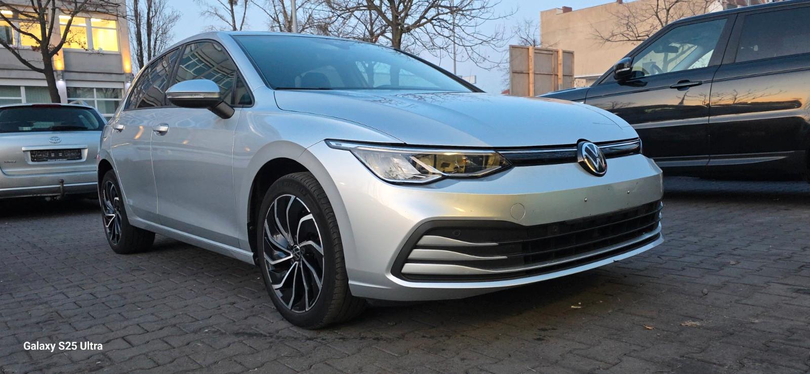 Volkswagen Golf VIII Lim. Life