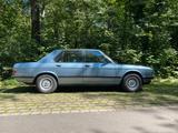 BMW E28 520i  - Top gepflegt - Nur 70.000 km.  - BMW 520: 520i E28
