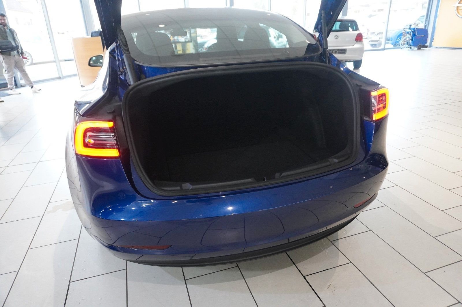 Fahrzeugabbildung Tesla Model 3 PERFORMANCE DUAL-MOTOR NAVI/LED/KAMERA