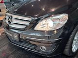 Mercedes-Benz B 200 Automatik Klima Teilleder LM-Felge 2. Hand - : Schwarz, Felge