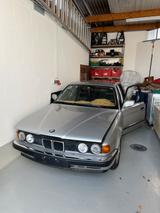 BMW E32 730i Scheunenfund H Zulassung möglich - BMW 730: E32 730i