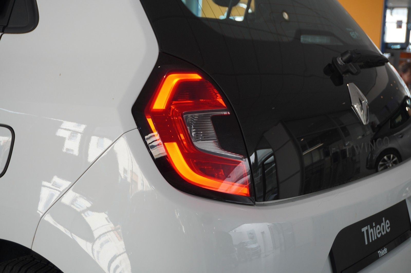 Fahrzeugabbildung Renault Twingo 1.0 SCE LIMITED 5-TÜR  LED/KLIMA/USB/BT