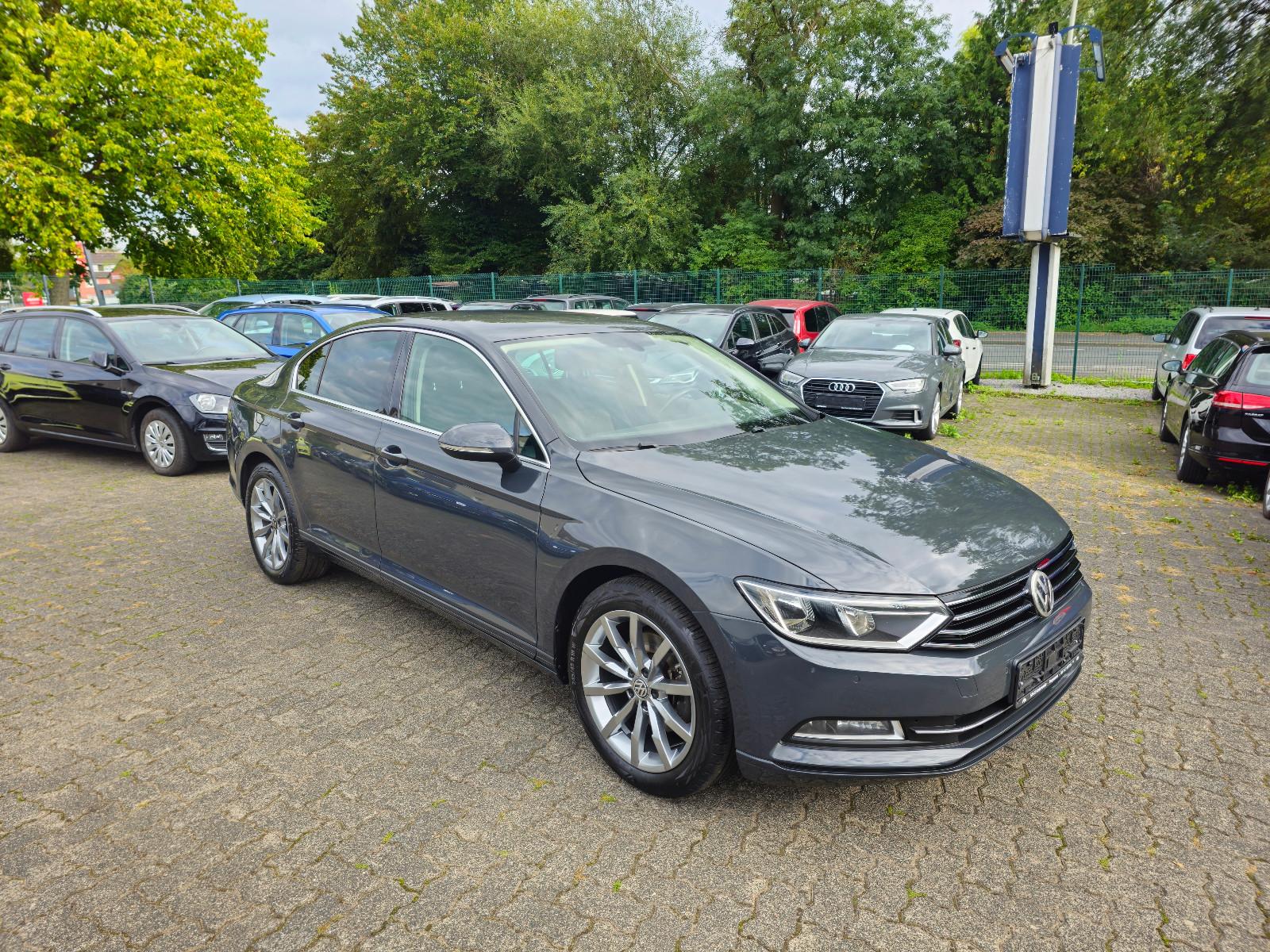 Volkswagen Passat Lim. Comfortline 18"Alu*Navi*ACC