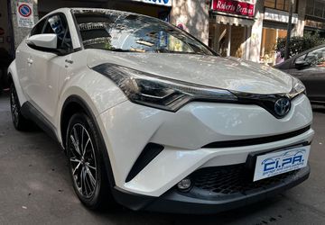 Toyota C-HR - 1