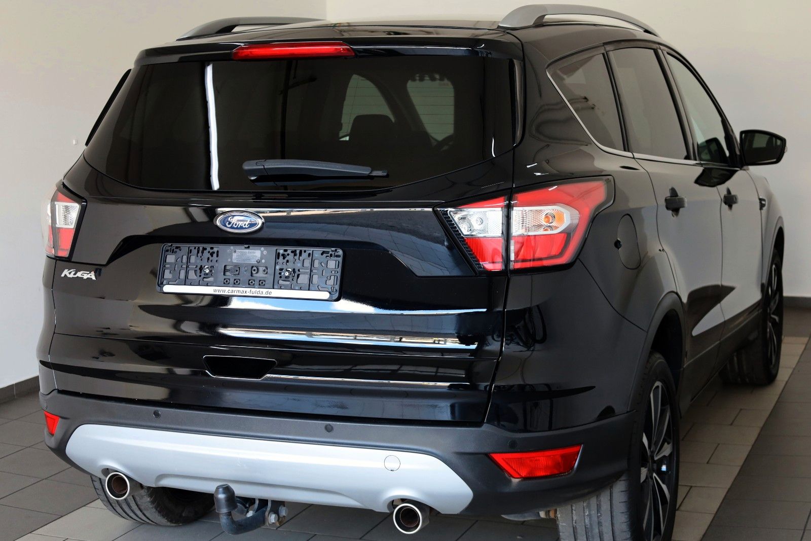 Fahrzeugabbildung Ford Kuga Titanium T.Leder,Navi,Keyless,SH,PDC,AHK