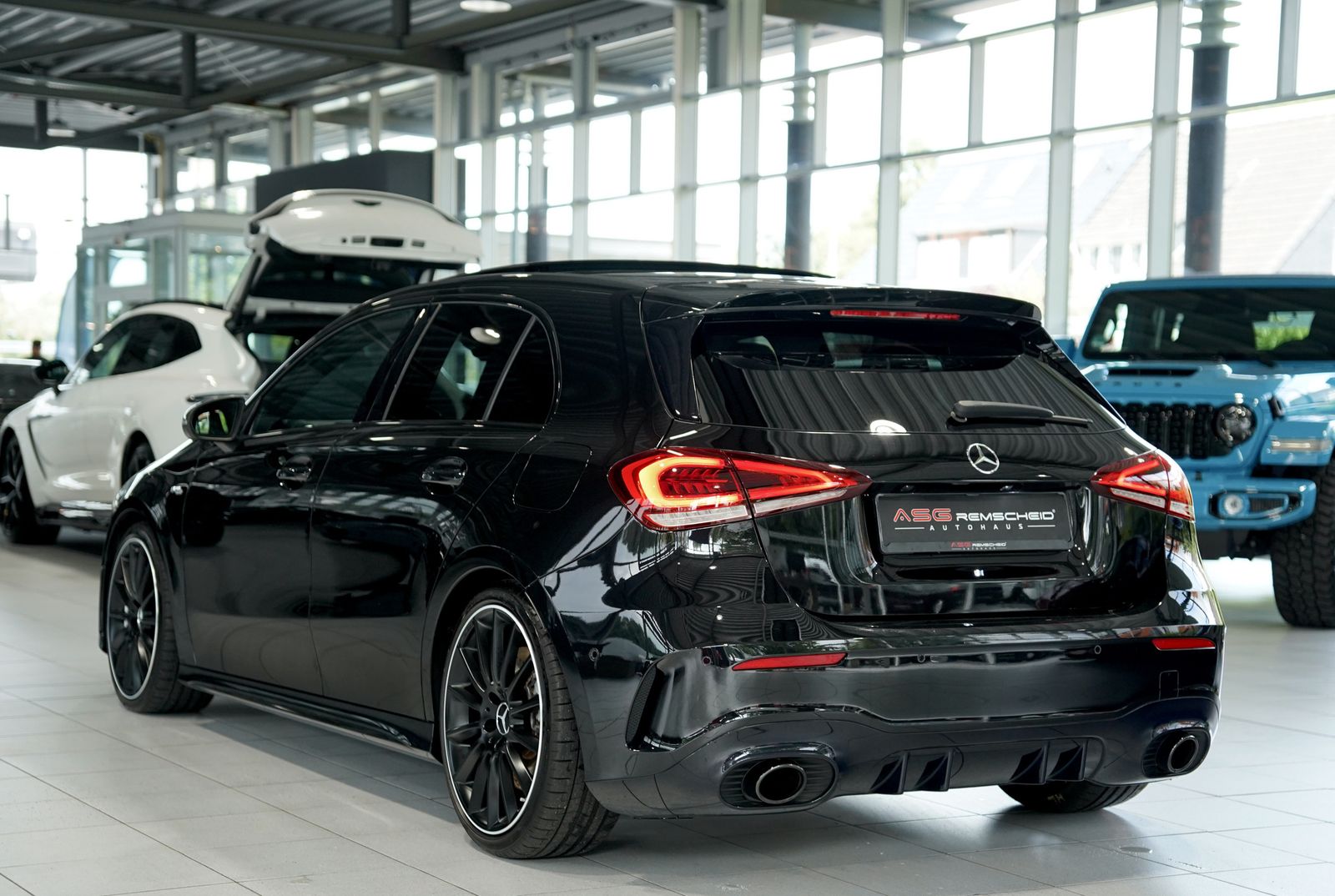 Mercedes Benz A 35 Amg
