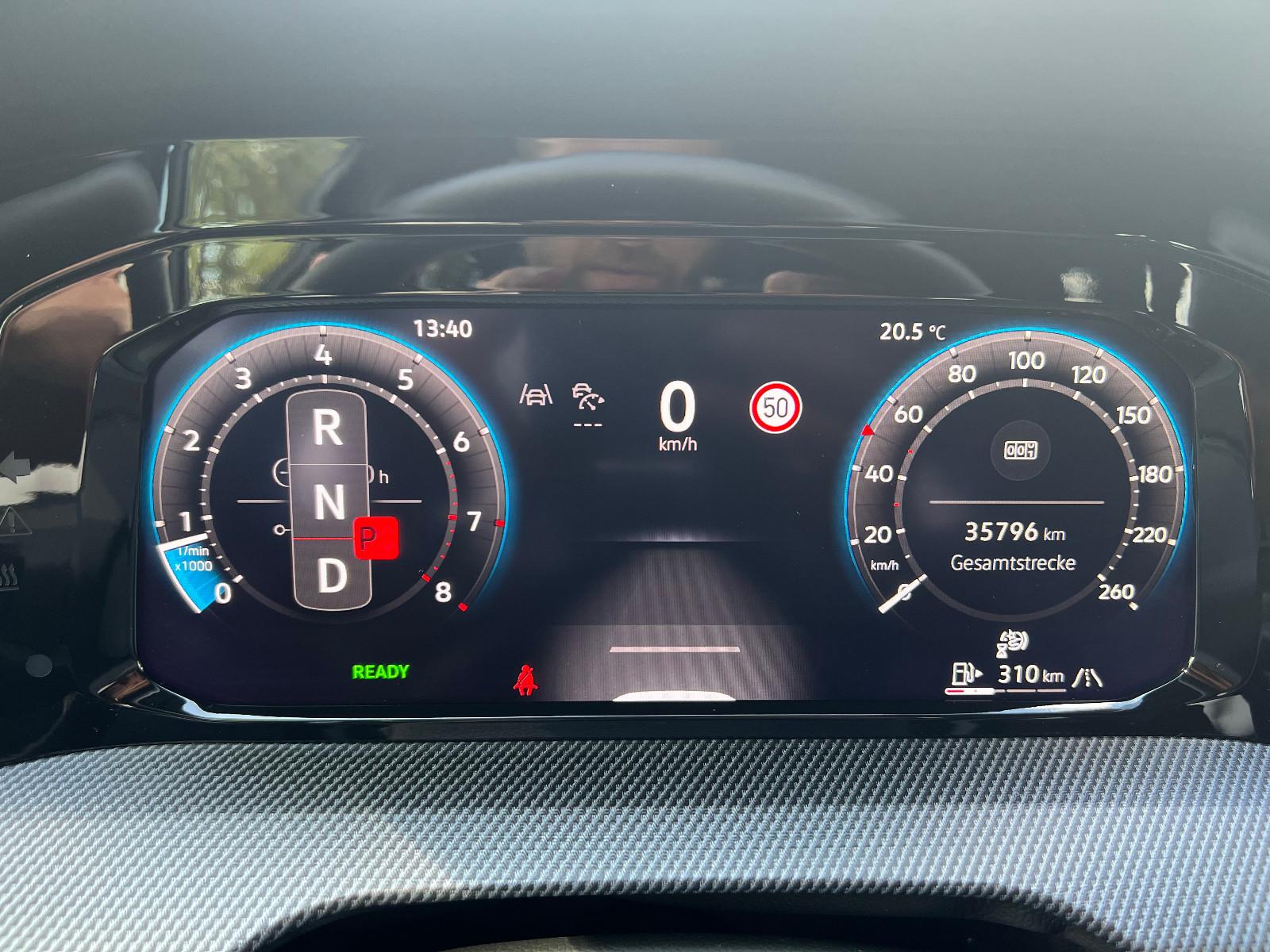 Volkswagen Golf VIII Lim 1.5 eTSI R-Line-LED-KAM-NAVI-GARAN, миниатюра 12