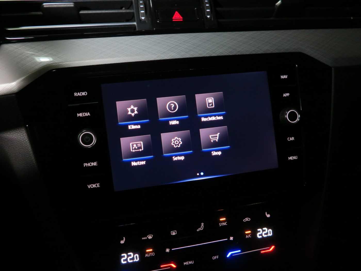 Volkswagen Passat Variant 2.0 TDI SCR DSG7 Business Navi