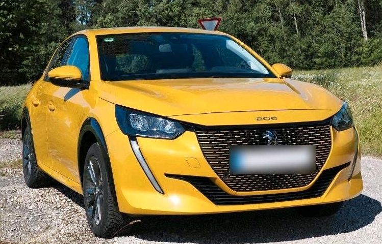 Image of Peugeot e-208