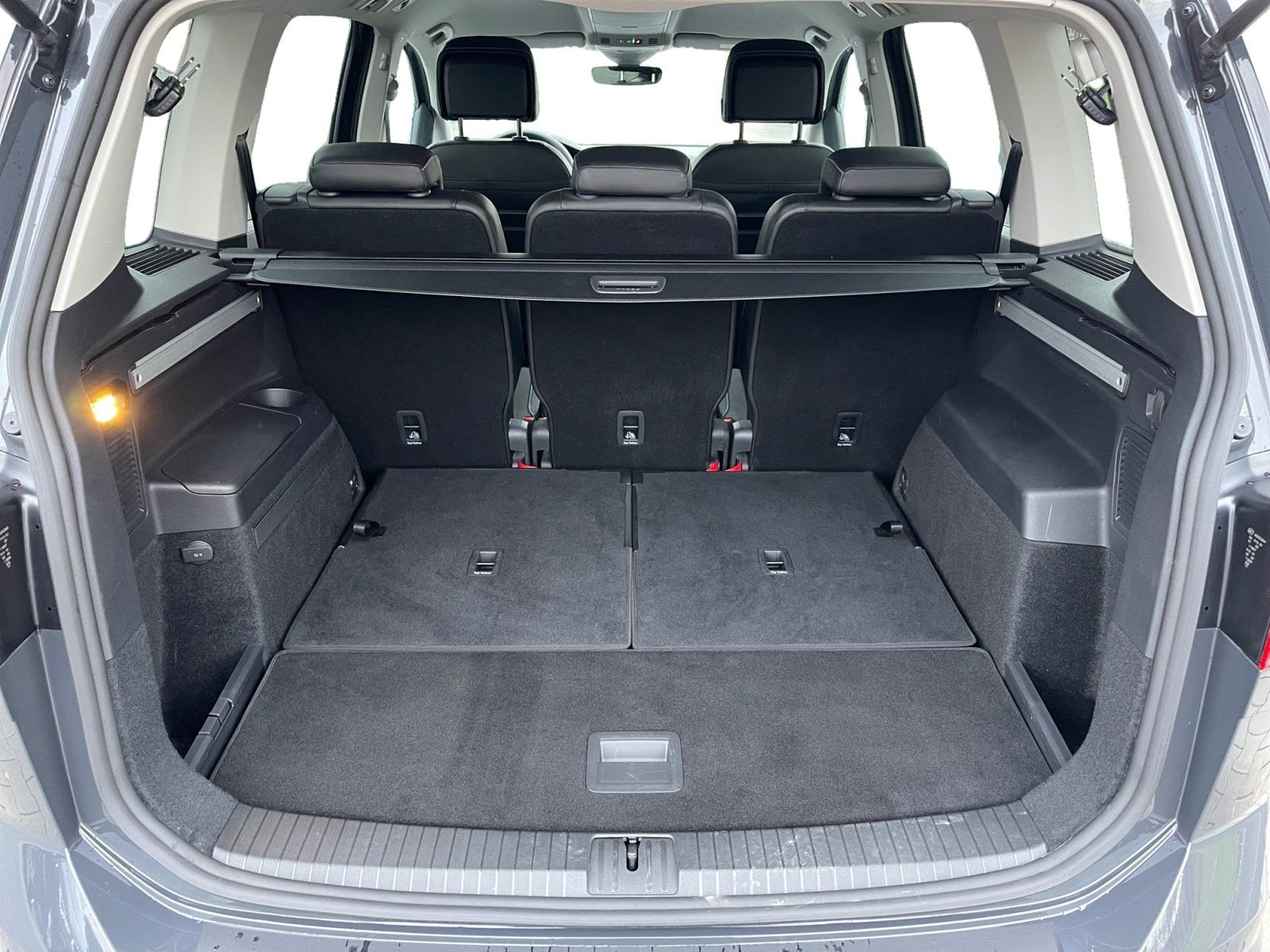 Volkswagen Touran - Bild 6