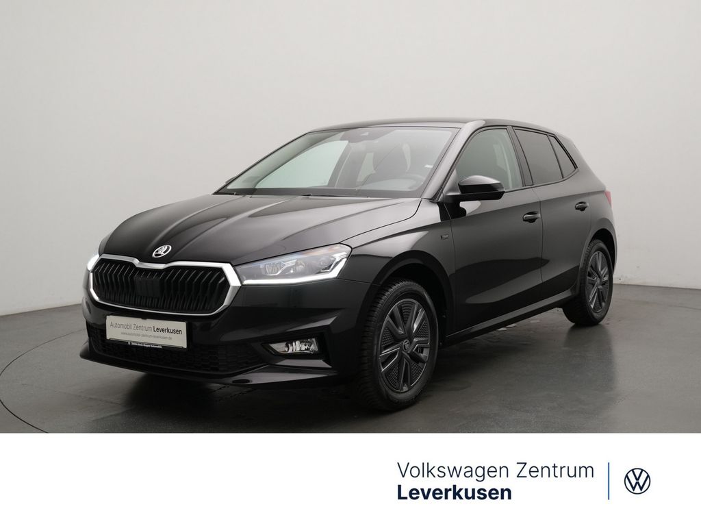 Fabia Tour NAVI VIRT KAM SHZ CARPLAY LED PDC