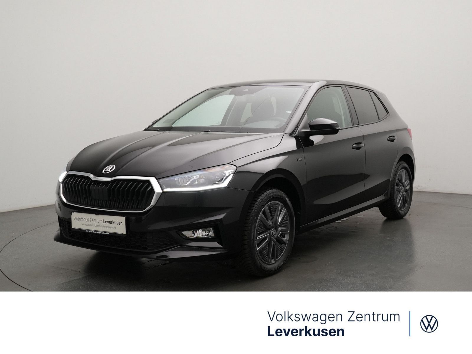 Skoda Fabia Tour NAVI VIRT KAM SHZ CARPLAY LED PDC
