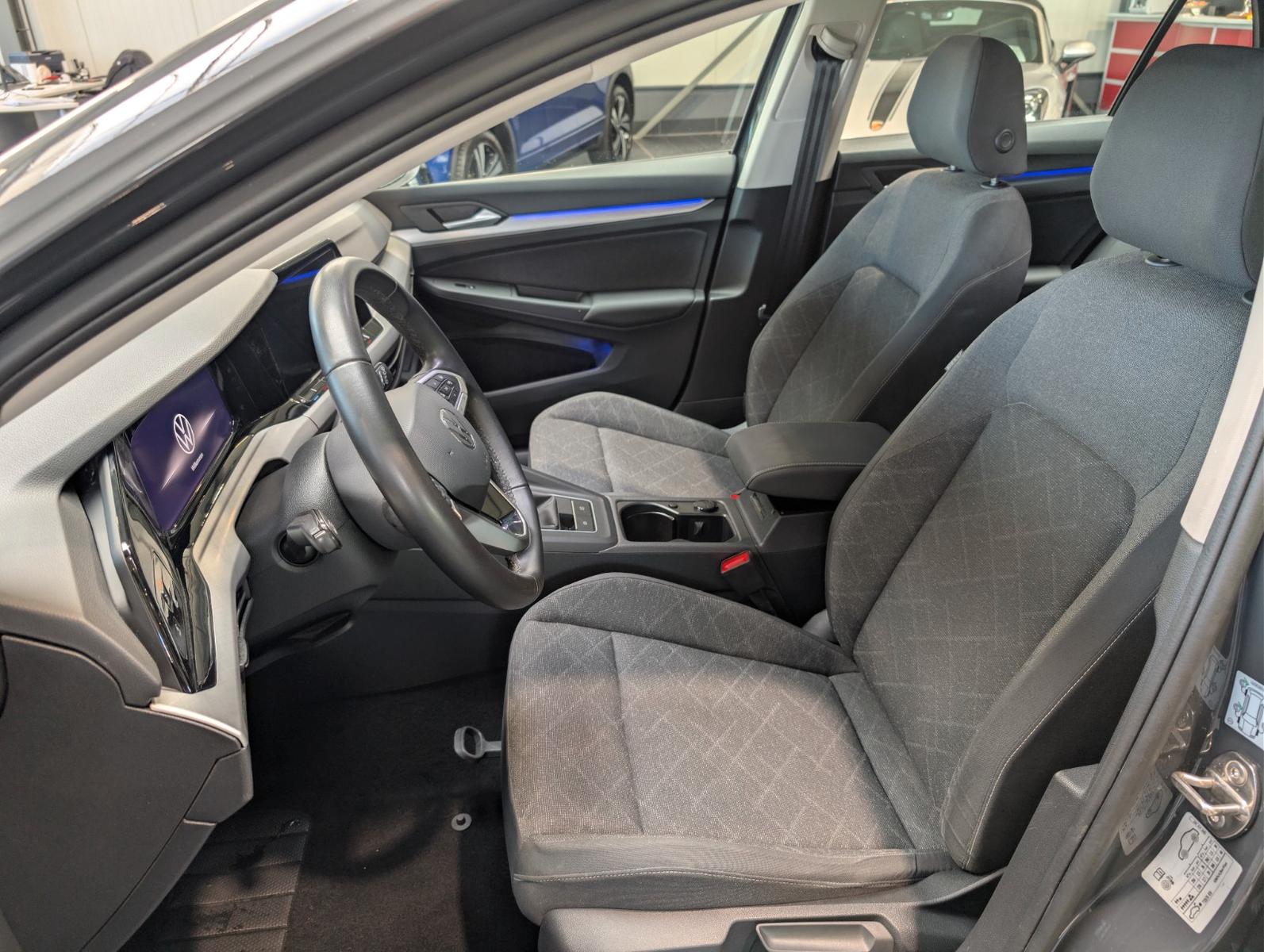 Volkswagen Golf 2.0 TDI SCR Life 1.Hand, миниатюра 8