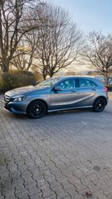 Mercedes-Benz Automatik | Navi | Scheckheft Mercedes|HU/AU neu