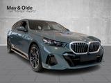 BMW 530 e Touring Sportpaket HUD AHK Memory Sitze Ha - BMW 530: Grün