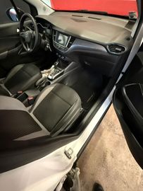 Opel Crossland (X) - 11