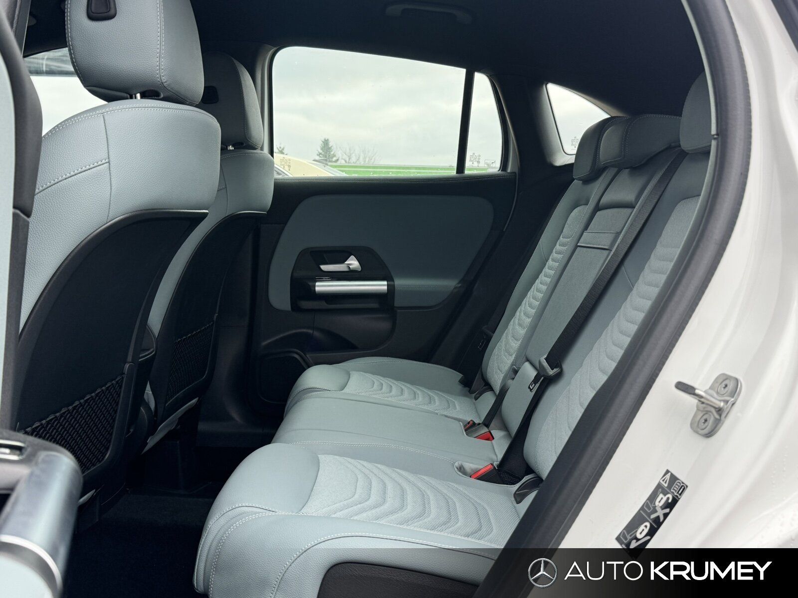 Mercedes-Benz GLA 180 d Progressive+Keyless-Go+LEDNavi/Autom. foto 9