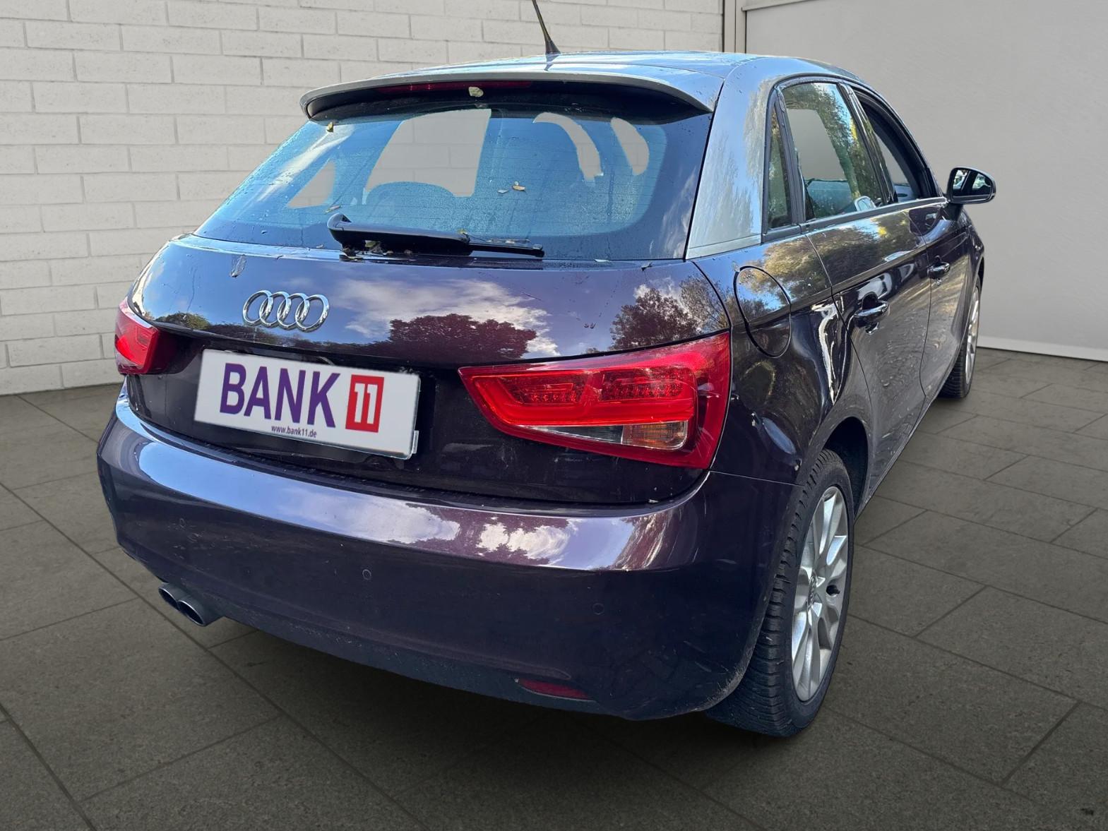 Audi A1 SPORTBACK AUTOMATIK 1 HAND #817