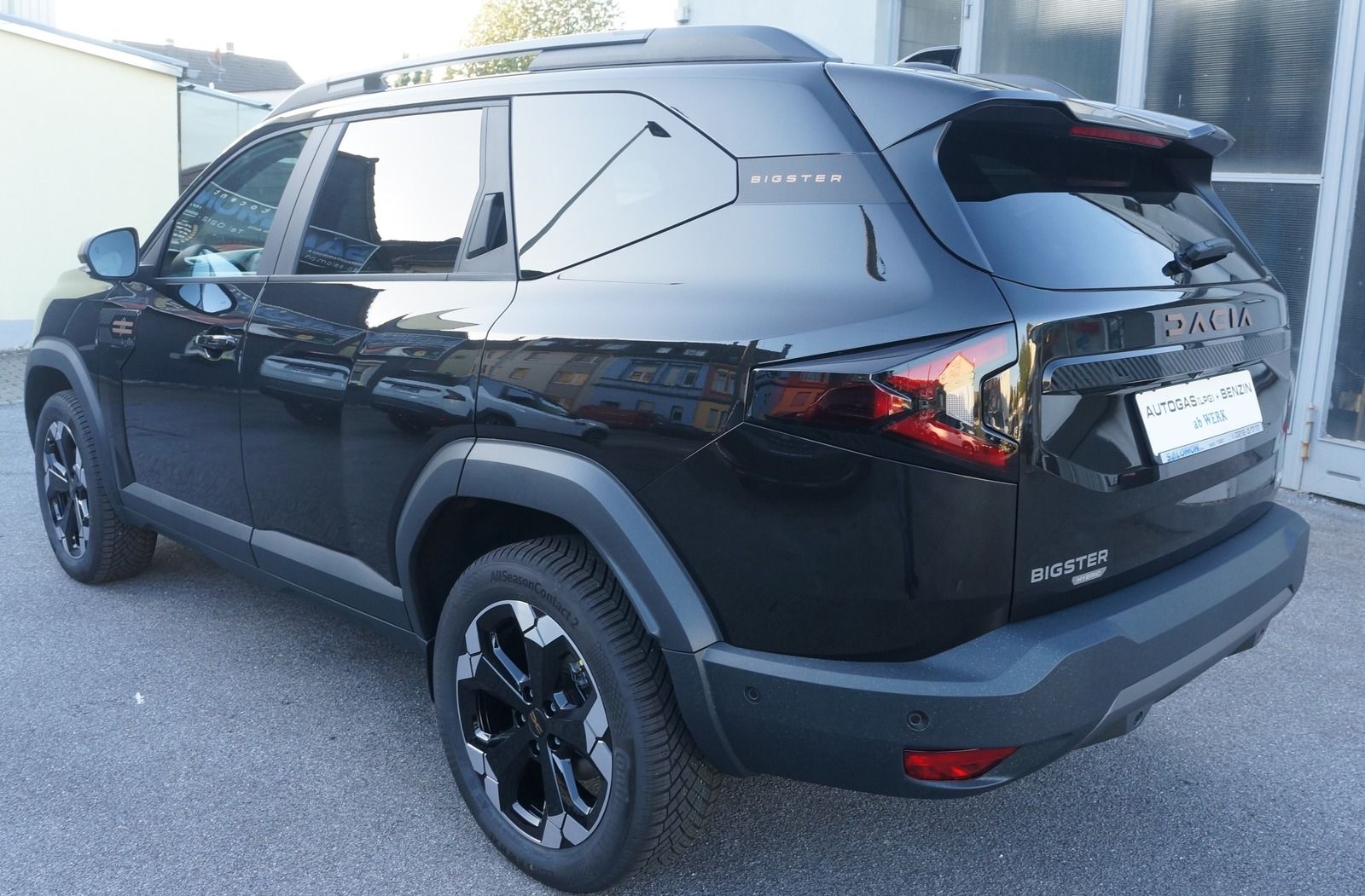 Dacia Bigster Tribrid 150 Extreme+ 4x4 LPG Benzin Auto imagem 2