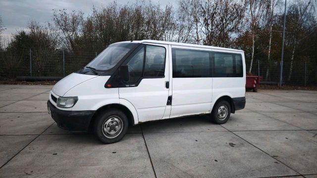 Ford Transit 2.0 9 Sitze