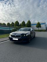 BMW 520d A - G60 - 01/24 - 27.370km - M-Sportpaket  - BMW 5 Series: G60