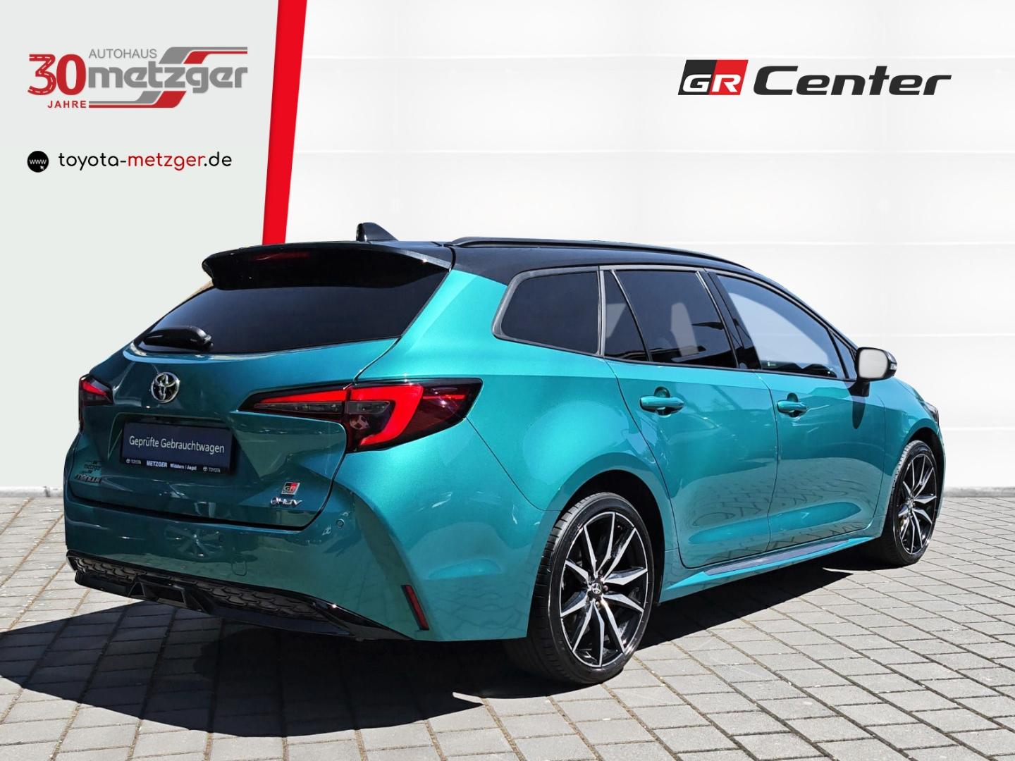 Toyota Corolla Touring Sports 2.0 Hybrid GR Sport +LED 