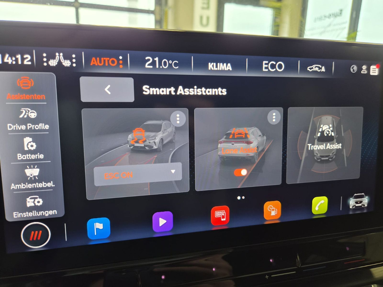 Fahrzeugabbildung CUPRA Formentor VZ e-Hybrid / GEPFLEGT / 1. HAND