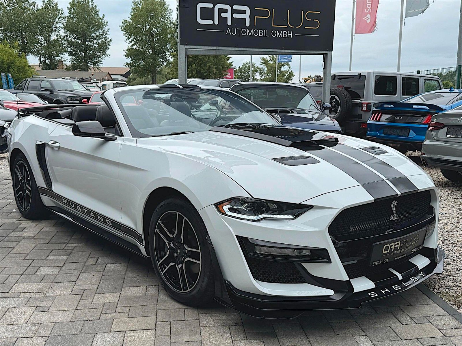 Fahrzeugabbildung Ford Mustang Shelby GT 500 Sport Cabrio Premium LED