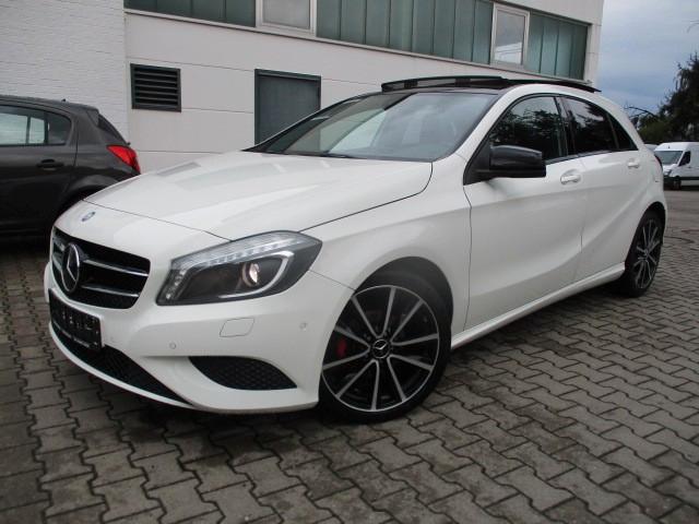 Mercedes-Benz 180 CDI 2Style 7G-Tr Pano Xenon Night Sound 18Z
