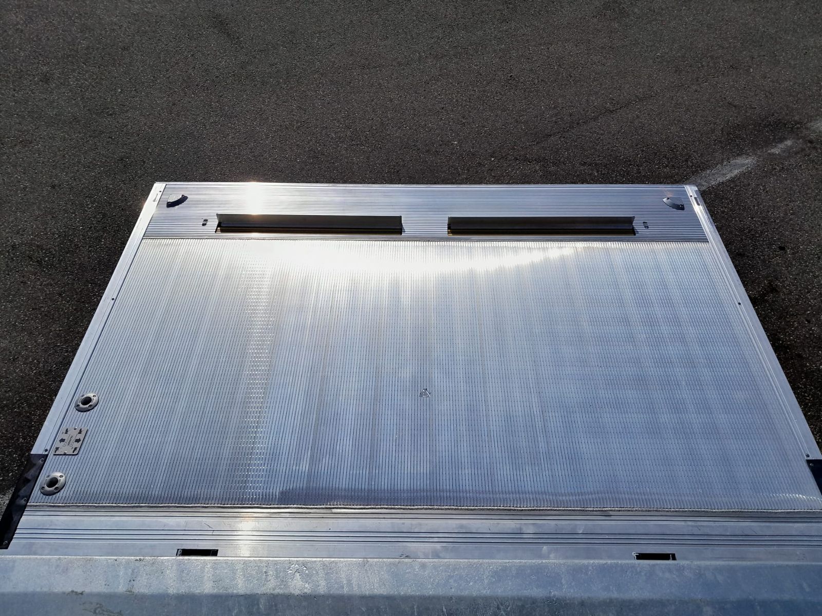 Fahrzeugabbildung DAF FA XB 290 16t Junge Pritsche-Plane