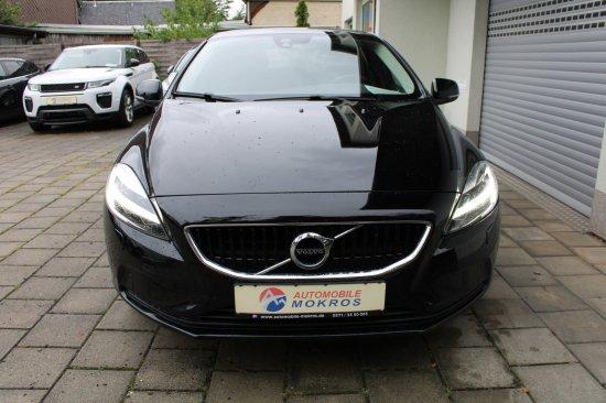 Volvo V40 T2 Momentum  LED Navigation Klimaautomatik P