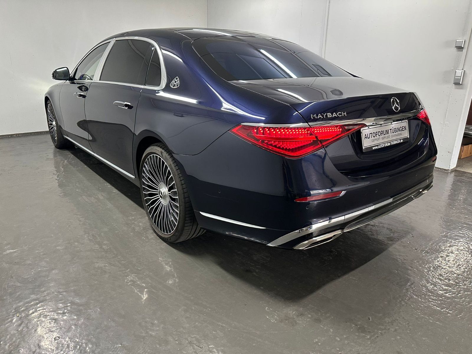 Fahrzeugabbildung Mercedes-Benz S 680 Maybach 4MATIC *PANO*Klapptisch*FIRSTCLASS