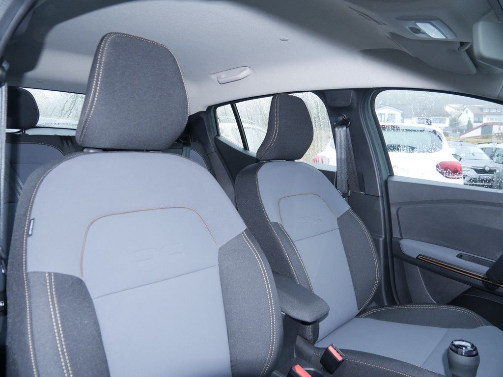 Fahrzeugabbildung Dacia Sandero Stepway Extreme+ TCe 110