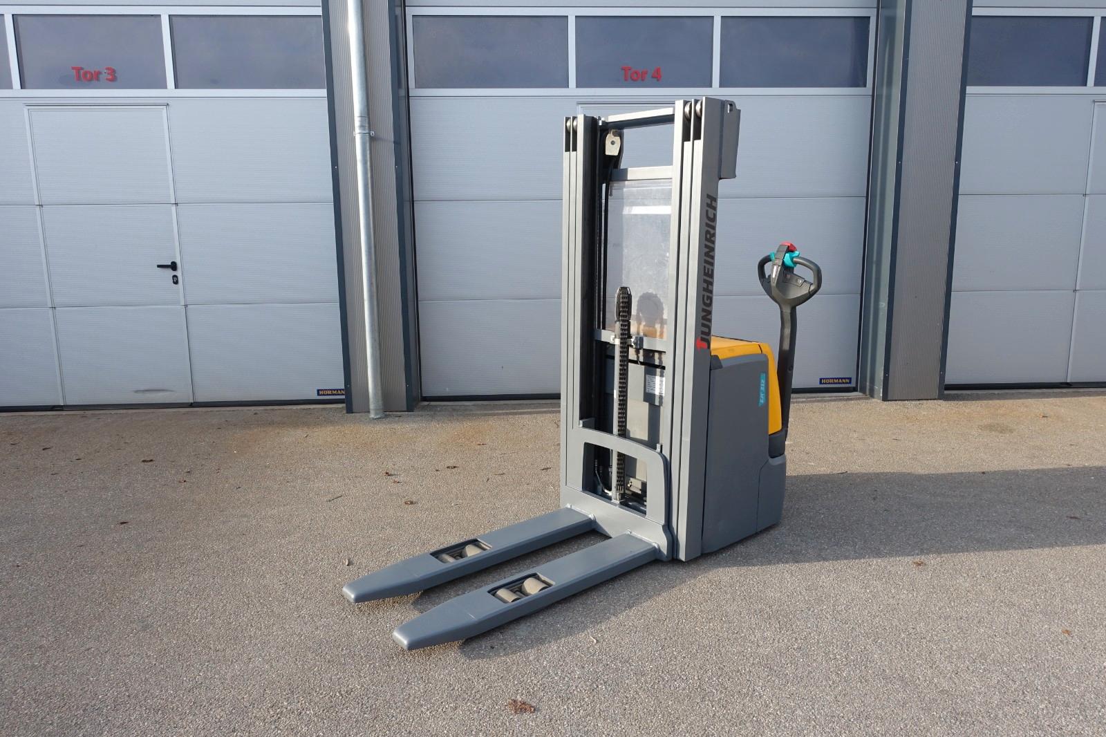 Jungheinrich EJC 212  Hochhubwagen Ameise