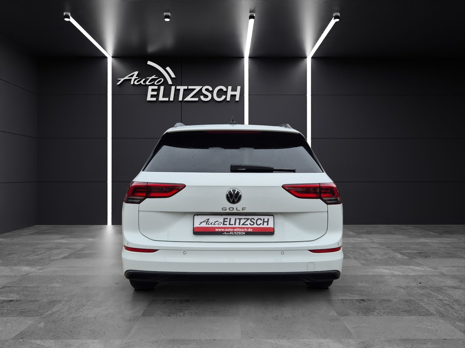 Fahrzeugabbildung Volkswagen Golf VIII Variant Life TSI NAVI CLIMA ACC SH